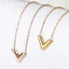 Designer Titanium Steel V Letter Pendant Ketting Vrouw Simple Rose Gold Chain Hangers Women Fashion Jewelry Accessoires