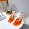 Sandali con tacco grosso trasparenti per le donne 2022 Nuova vendita calda Iterm Materiale asciugamano Tinta unita Punta quadrata Pantofole femminili 220711