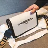 Bolsas femininas de verão bolsas de ombro bolsas de ombro 2022 moda senhora carteiras de lona branca designer exclusivo bolsa mensageiro bolsa de alta qualidade bolsa transversal