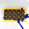Diseñadores de lujos de alta calidad Monedero de cuero genuino Holderhandbag Hombres Tarjeta de moneda de mujer Titulares de billetera Black Lambskin WA240Z