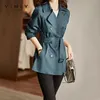 Vimly Short Trench Coat for Women Autumn Winter Korean Fashion Lapel Double Breasted Jacka med Belt Elegant Female F8908 220804