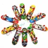 Çocuk Oyuncakları Mini Stres Anti Klavye Skate Boarding Toys Parmak Uçuk Hediye2562
