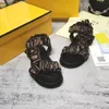 Vrouwen Designer Bruin Satijnen Sandalen Print Voel Zijden Sjaal Stoffen Sandalen Comfortabele Zachte Platte Slippers Strandschoenen Slippers Met Doos 349