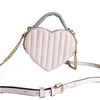 Axelväska crossbody väskor läderdesigner handväskor berömda designers kvinnor väskor högkvalitativa modepåsar hjärtformade plånböcker 0525