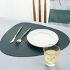 Porslin Pad Table Mat Värme Isolering PU Läder Placemats Skål Coaster Kök Nå glidbar tvättbar W220406