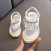 Tjejer sandaler sommar barn baby clip-toe rhinestone prinsessan skor mode sillben sandaler barn tjejer strand sandaler skor g220418