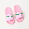 Zapatillas de diseñador para niños Verano Bebé Moda Diapositivas Impresión de letras Niños Niños pequeños Sandalias de playa de alta calidad Niños Niñas antideslizantes 6150981