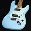 Chitarra elettrica Noventa St Maple Daphne Blue