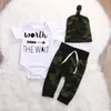 Kläder sätter 3st född pojke set bomull vit långärmad romper kamouflage byxor hatt armé gröna spädbarn kläder setclothing