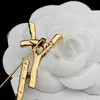 Broches de créateurs de mode pour femmes, broche de luxe, bijoux en or, accessoire de robe, broches communes en bambou, broche de poitrine, broche Leency, cadeau