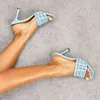 2022 Nouvelle arrivée Fashion Weave Crystal Square Toe Shoe Femmes Pantoufles Designer Sandales Mule Femme Talons Diapositives chaussures taille 35-42 G220527
