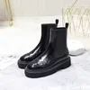 Дизайнерские классические сапоги с лодыжкой женщины кожа Martin Boot Fashion Calfskin Короткая добыча