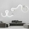 벽 램프 북유럽 LED 트랙 현대 단순한 뱀 창조 침실 거실 배경 라인 조명 LEDWALL