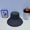 Kadın moda tasarımcısı için büyük ağzına kadar kova şapkaları Fisher Sunhat Açık Tatil Kız Kapakları Beanes Lüks Kova Şapkası G Casquette