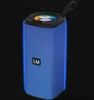 LM-881 Kablosuz Bluetooth Hoparlör RGB Işıkları ile Taşınabilir Hoparlörler FM Radion Alüminyum Alaşım Mavi Siyah Kırmızı Kamuflaj 5 Renk
