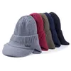 Unisex elegante Aggiungi cappelli invernali caldi foderati in pelliccia con berretto morbido a visiera per uomo donna classico orecchio lavorato a maglia 220817