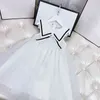 Designer Girls White Dresses Summer Lace Mesh Party Dresses Baby Girls Simple Kirt Summer Cotton Short Hidees Tee Logo Chel BR1482357