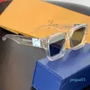 Sonnenbrille mit quadratischem Rahmen, transparente Farbe, für Herren, Goldbesatz