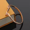 Luxury Love Gold Bracelet 316L Titanium Steel N Letter Bangle Mens Womens Designer Bracelets Bangles9910790