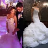 Robes de mariée de sirène Ruffles Robe nuptiale Chérie sans manches Crystals sans manches 2022 Train de balayage de tulle