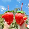 Botellas de agua verano lindo botella de agua de fresa dibujos animados de alimentación pp de aplicación ancha de leche para beber copa de paja para beber en el hogar