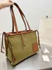 Bolsas Mulheres grandes capacidade de tela Carteira Bola branca Bola de alta qualidade Designer de marca de ombro Crossbody Feminino Feminino Compras C276S