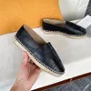 Espadrillas Scarpe firmate Sneaker di lusso Scarpe casual da donna Mocassini in vera pelle Mocassini dal design classico Stivali Pantofole Ciabatte di shoebra