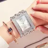 Avanadores de pulso GD Mulheres assistem 2022 Gold Quartz Rhinestones Watches Relogio feminino clockwristwatcheswatcheswatcheswatches