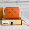 مصممي Luxurys Mini Wallets النمط الكلاسيكي محفظة حقيبة يد مقفرة حقيبة طباعة السيدات محفظة سفر المحفظة عملة Zip Coin 11x8x1cm