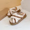 DISCO Cross Slide Mujeres Sandalias de zapatillas peludas Australia Fuzzy Fluffita Winter Fluff Sandal