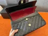 Klasyczna Moda Kobiet Złoto Łańcuch Torba Na Ramię Cross Body Torebka Perfect Metalowa Kulka Klamra Chowany Regulowany Skórzany Sheepskin Nadaje się do Business Party