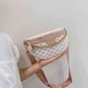 Bolso cruzado HBP, riñonera con estampado de letras a la moda para mujer, riñoneras, bolsos de cadena para mujer, billetera de banda ancha para mujer, tendencia 220727