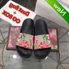 2022 디자이너 슬라이드 남성 여성 슬리퍼 오리지널 박스 먼지 가방 블룸 꽃 인쇄 가죽 웹 검은 신발 패션 럭셔리 여름 US6.5 바느질
