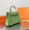 Najwyższej jakości projektantka damska skórzana torba na torbę na torbę Wysokiej jakości torebki na ramię pasek z rozmiarem pudełka 20 cm 25 cm