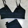 Agasalhos femininos de luxo para esportes de verão, sutiã acolchoado, leggings, para corrida, tops, meias-calças vintage, conjunto de roupas esportivas pretas