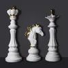 Vilead 1 PCS Chess Pieces Figurer för interiördekorekontor vardagsrum hem dekoration tillbehör modern schackmän prydnad 220505