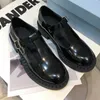 Högkvalitativ Kvinnors Läder Klänning Skor Designer Loafers Kvinnor Lyx Loafers Storlek 35 -40