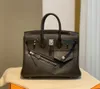 Luxury Designer Bags Brand Purse 25cm Black Totes Toppest Handgjorda kvalitet äkta läder nyaste lyxväskan Wax Line Stitching Silver hårdvara snabb leverans