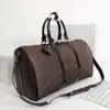 최고 품질 남자 더플 keepall 가방 여자 손 수하물 여행 가방 남자 Pu 가죽 핸드백 대형 CrossBody 가방 Totes 55cm