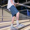 メンズショーツメンズファッションデニムサマーシンバギーストレートチェックプリント韓国スタイルショートジーンズヒップホップカジュアルストリートウェアマレメンズ