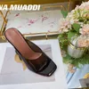 Sandales de la créatrice de luxe Amina Muaddi Nouveau clair Begum Glass Pvc Crystal Transparent Slingback Sandal Heel Pumps Naima embelli White Mules pantoufles chaussures