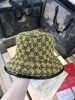 2021 Fashion Women Luxurys Designers Caps Hats Mens Bucket Hat Classic Quality Cap sh