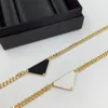 Luxury Pendant Necklaces Fashion for Man Woman Inverted Triangle Letter Designer Brand Jewelry Gift Mens Womens Trendy Personality Clavicle Chain Necklace