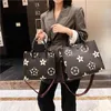 Женская мода Роскошный бренд Tide Bag оптом Новая тенденция печати сумочка женская кожаная сумка через плечо в стиле мессенджер