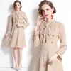 Sukienki swobodne Simgent Khaki Lace Sukienki Kobiety jesienne guziki z długim rękawem Linia Elegancka długość kolana moda 2022 szatę femme sg2883casual