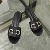 2023 Topselling beroemd merk dames echte leer met hoge hak slippers klassieke luxe sandalen ontwerper dames zomer wandelen casual schoenen voor meisjesloafers