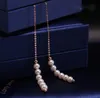 18K Altın Kaplama Uzun Kulak Teli 4-5mm 6 Boncuk Saplama Dangle Avize Tatlı Su İnci Küpe Beyaz Lady/Kız Moda Takı