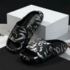 Letnie miękkie klapki męskie japonki sandały z nadrukiem kobieta Graffiti antypoślizgowe odkryte grube klapki plażowe antypoślizgowe buty damskie 220425