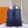 Klasik Kabartma Büyük Seyahat Çantası Yastık Duffle Bags Lüks Tasarımcı Bagaj Çanta Gerçek Deri Kapasite Kadın Erkek Spor Omuz Crossbody Totes