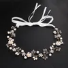 Hochzeitsaccessoires Kopfschmuck Blume Handgefertigtes Perlenstirnband Neues Design Bride039s Top Head Tiaras Zubehör9761676